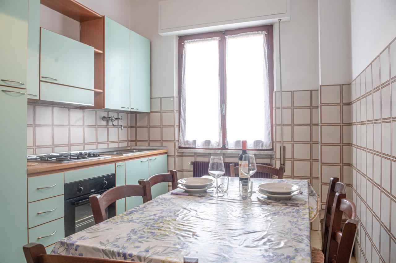 Iss Travel Apartments Casa Maria In Marina Di Massa มาสซา ภายนอก รูปภาพ