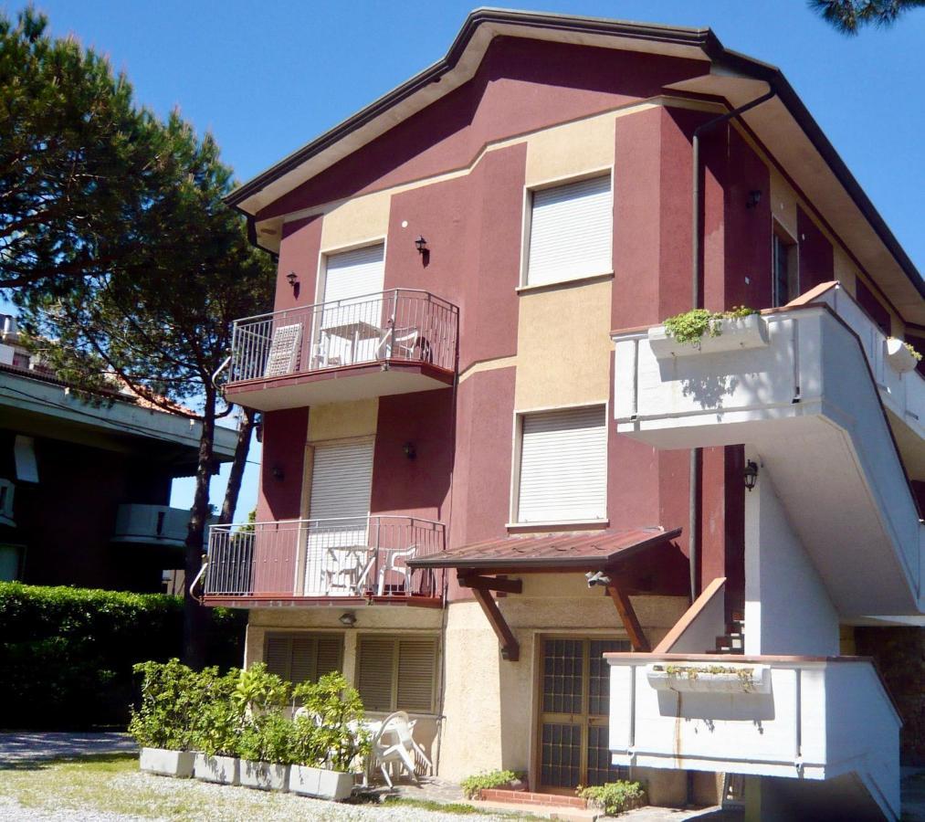 Iss Travel Apartments Casa Maria In Marina Di Massa มาสซา ภายนอก รูปภาพ